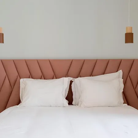 Joivy Flats Next To Rossio Square And Main Attractions Apartment