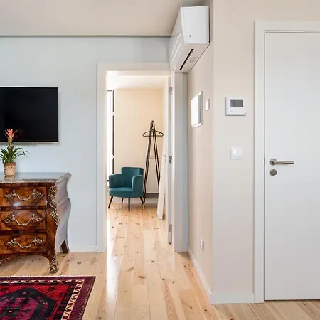 Joivy Flats Next To Rossio Square And Main Attractions Lisboa