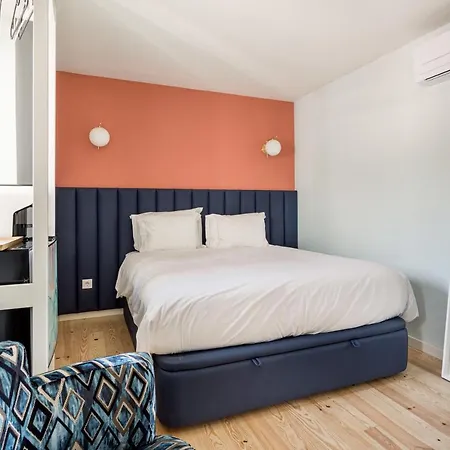 Joivy Flats Next To Rossio Square And Main Attractions Lisbon