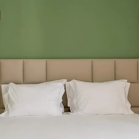 Joivy Flats Next To Rossio Square And Main Attractions * Lisboa