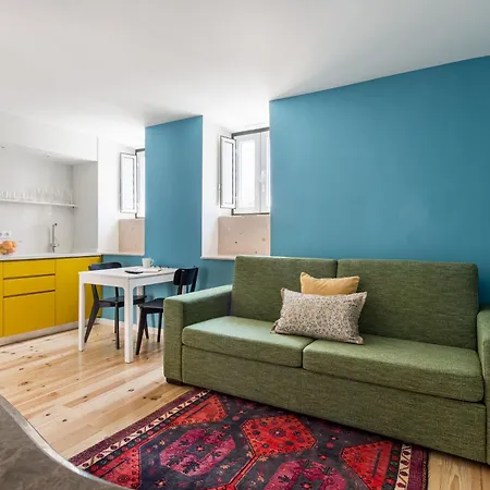 Joivy Flats Next To Rossio Square And Main Attractions Lisbon