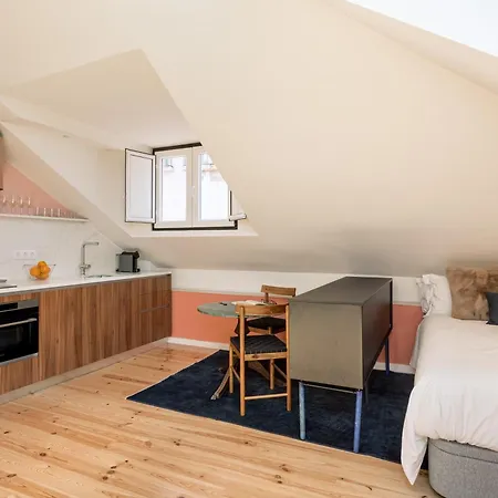 Joivy Flats Next To Rossio Square And Main Attractions Apartman