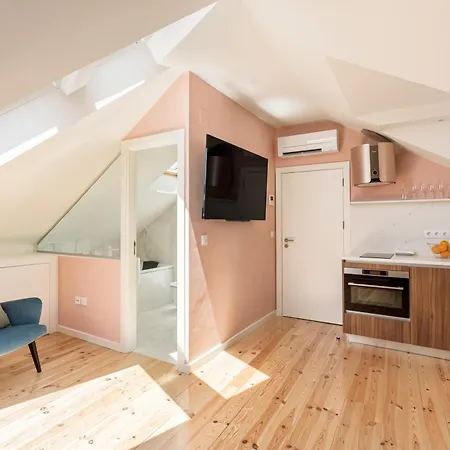 Joivy Flats Next To Rossio Square And Main Attractions * Lissabon